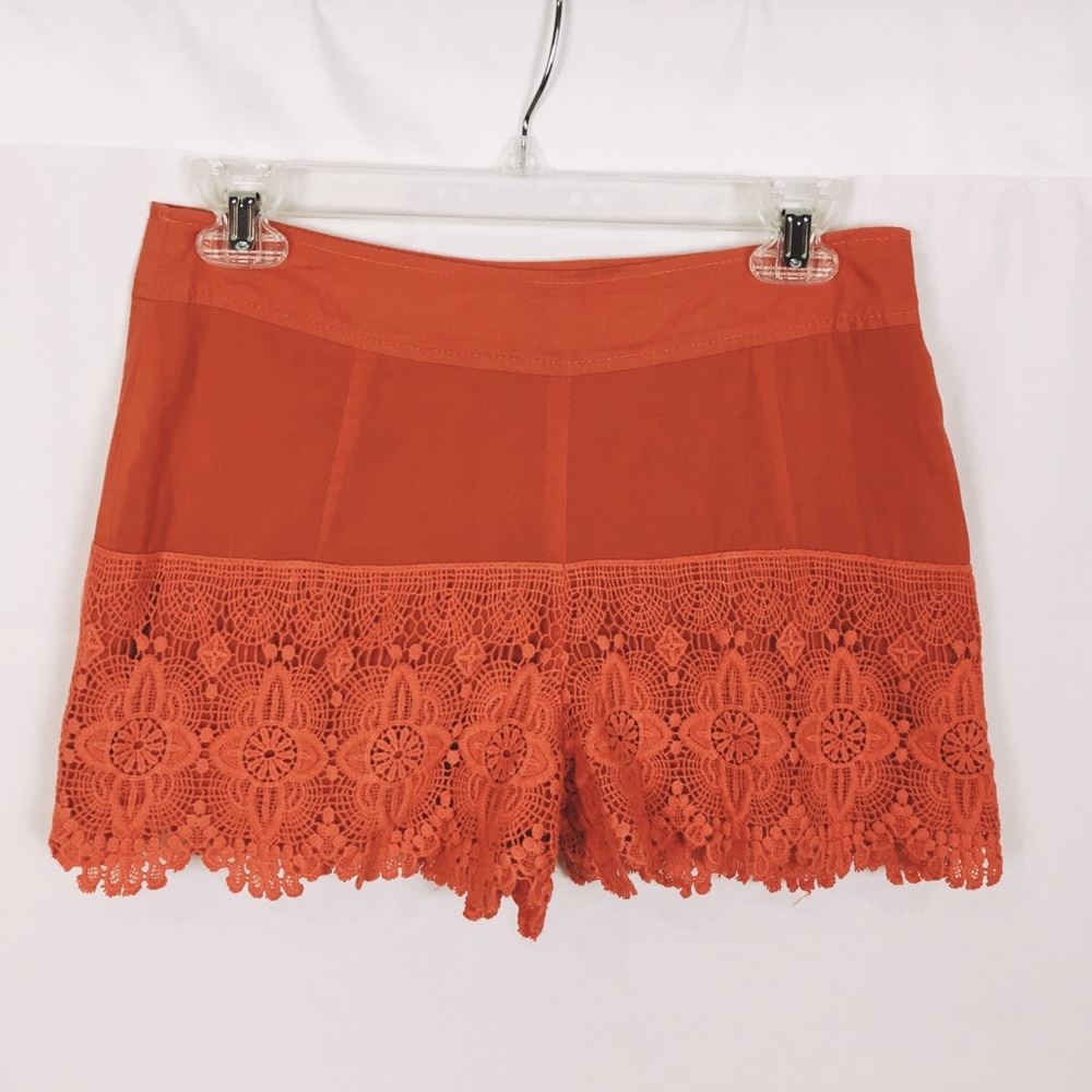 Umgee Shorts w/ Lace Accent